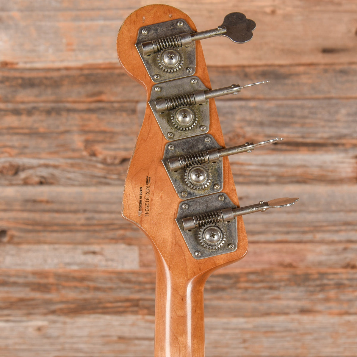 Fender 60th Anniversary Road Worn 60s Jazz Bass Firemist Silver 2019 - View 7 | MusicMarket