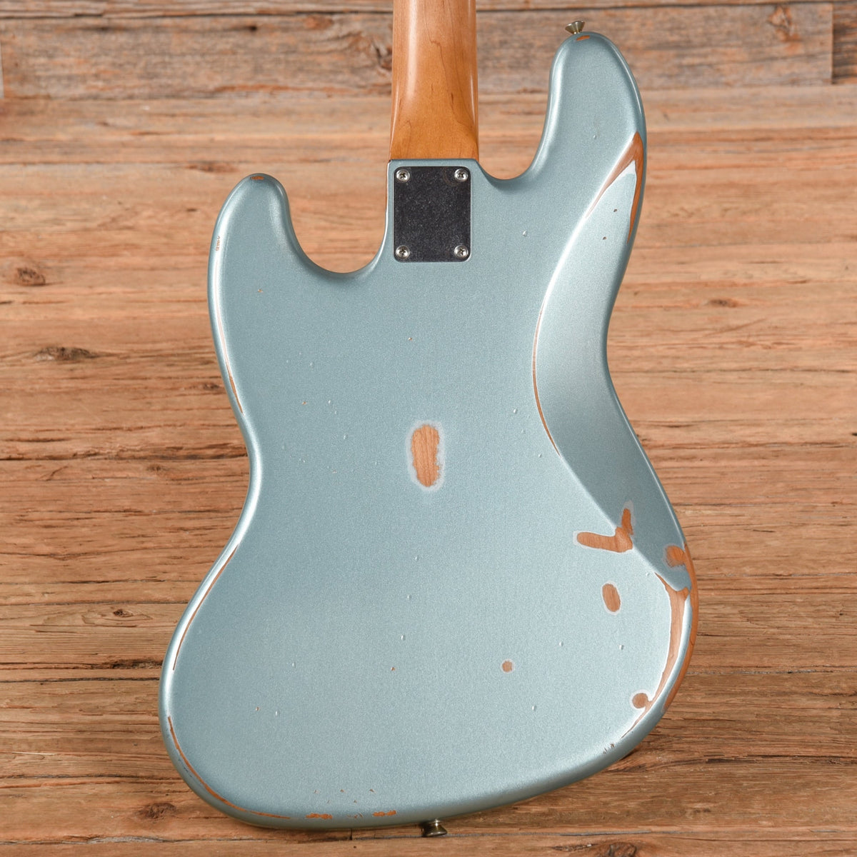 Fender 60th Anniversary Road Worn 60s Jazz Bass Firemist Silver 2019 - View 3 | MusicMarket