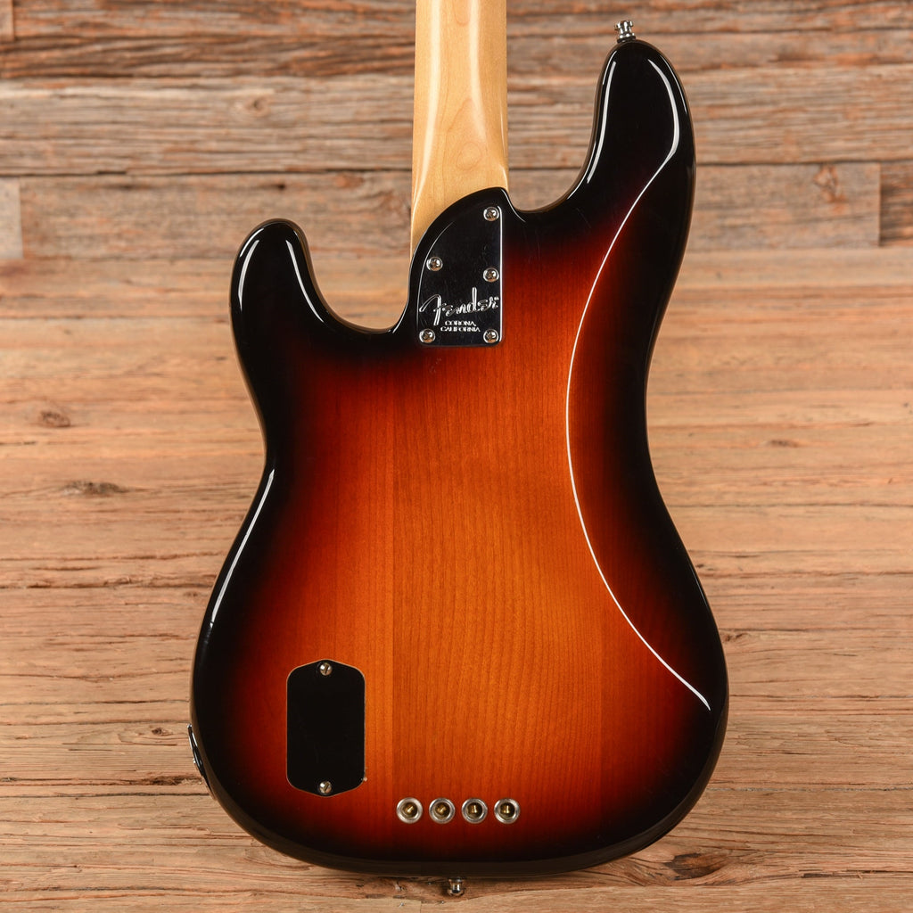 Fender American Elite Precision Bass Sunburst 2016 - View 3 | MusicMarket