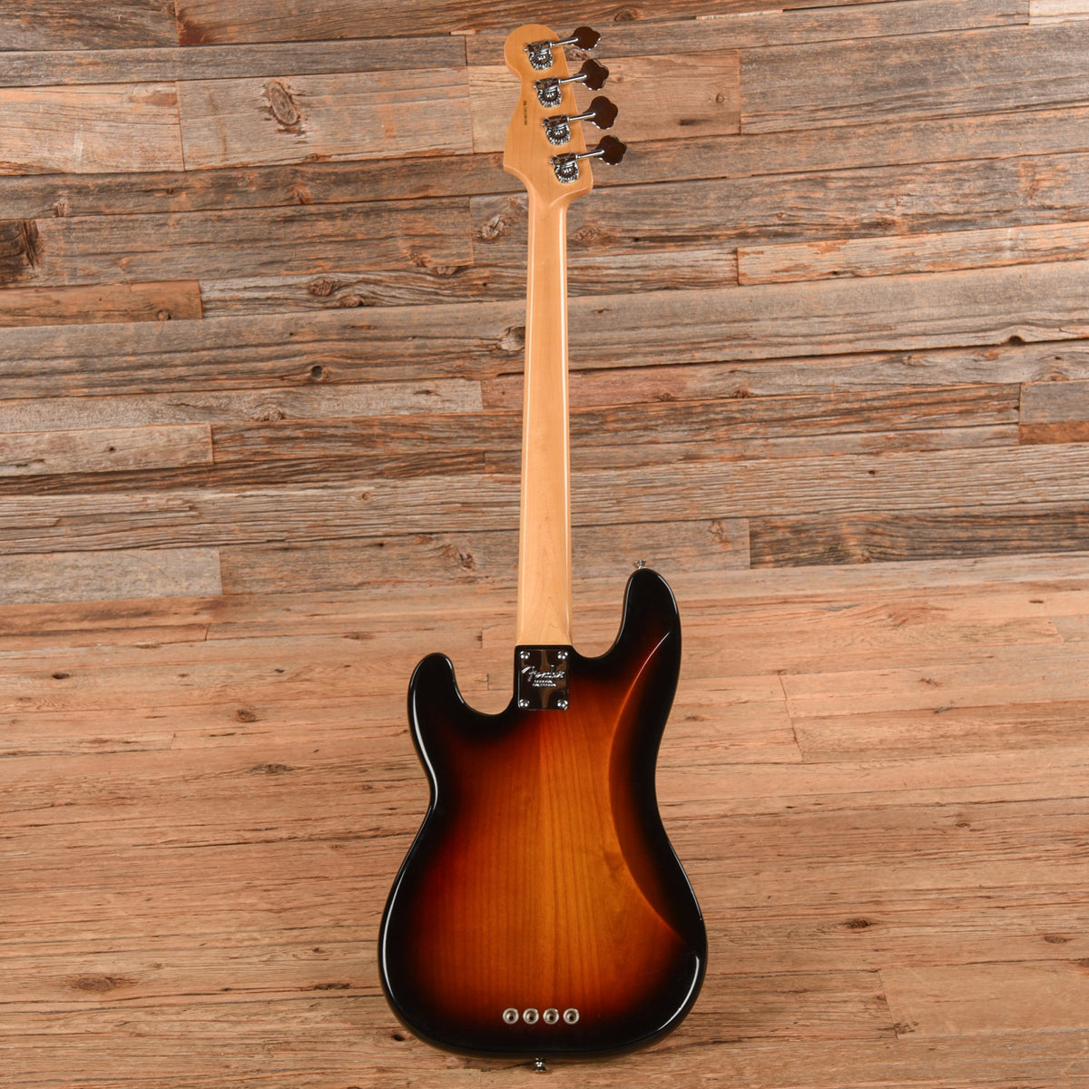Fender American Standard Precision Bass Sunburst 2015 - View 5 | MusicMarket