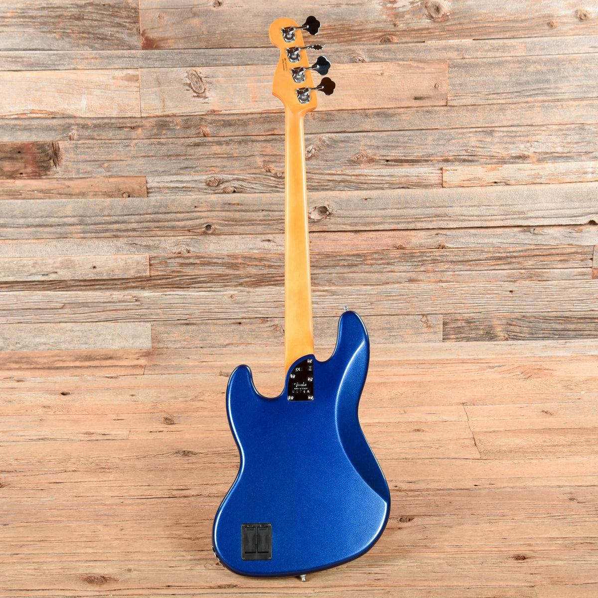 Fender American Ultra Jazz Bass Cobra Blue 2019 - View 5 | MusicMarket