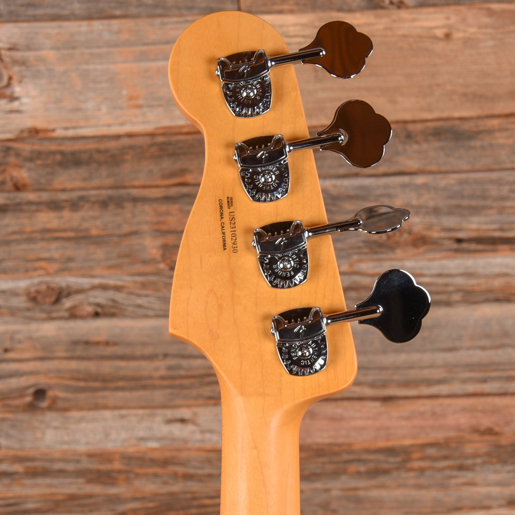 Fender American Ultra Precision Bass Ultra Burst - View 7 | MusicMarket