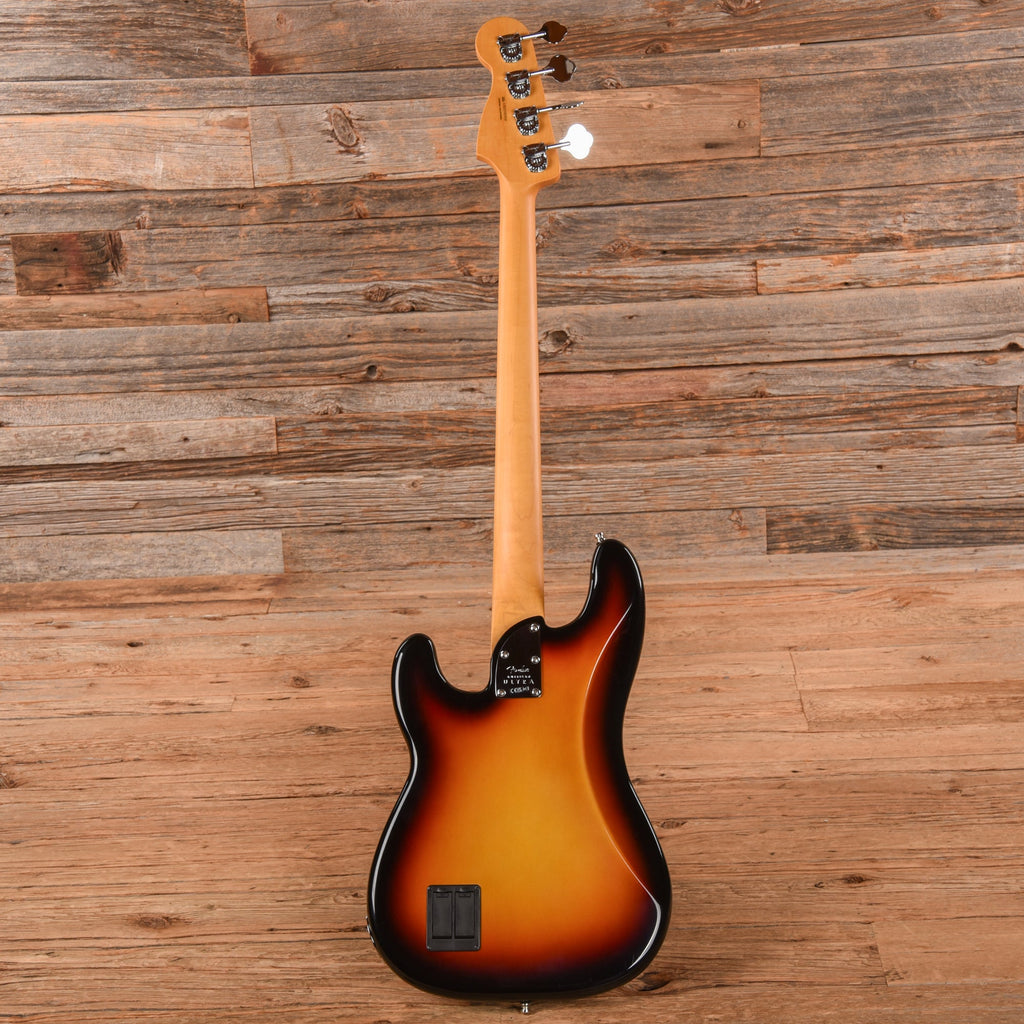Fender American Ultra Precision Bass Ultra Burst - View 5 | MusicMarket