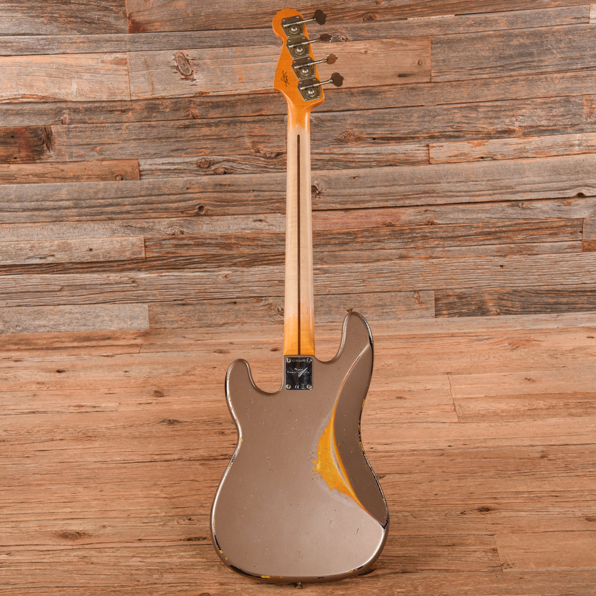 Fender Custom Shop '58 Precision Bass Relic Shoreline Gold 2023 - View 5 | MusicMarket