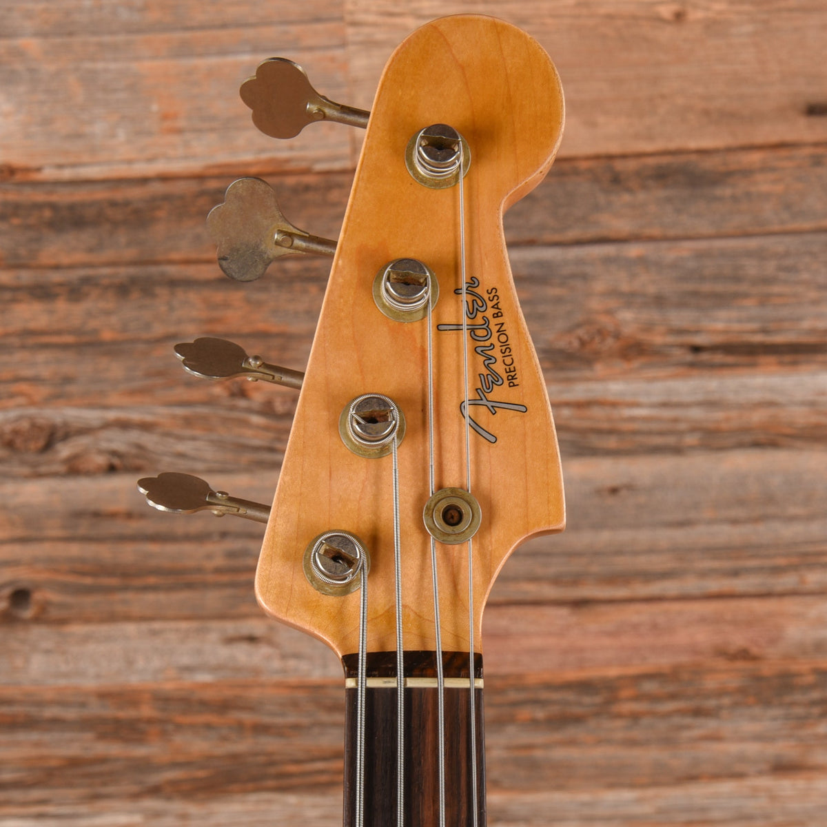 Fender Custom Shop '59 Precision Bass Heavy Relic Gold Sparkle 2022 - View 6 | MusicMarket