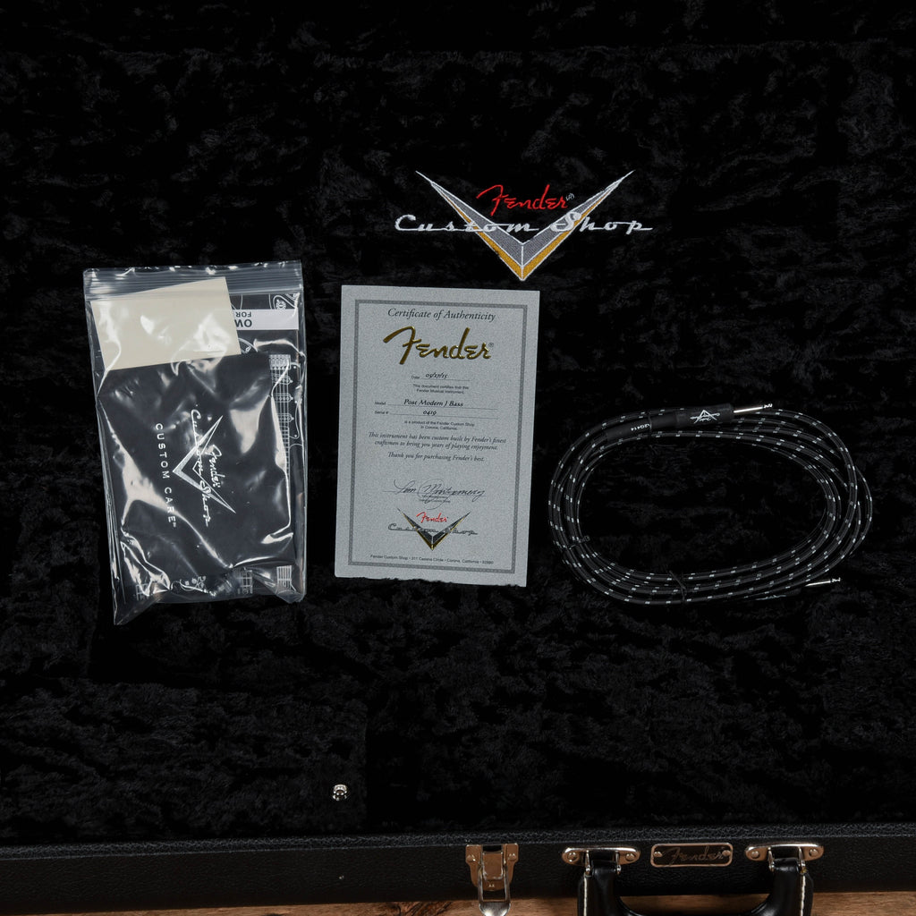 Fender Custom Shop Postmodern P/J Bass Vintage White - View 10 | MusicMarket