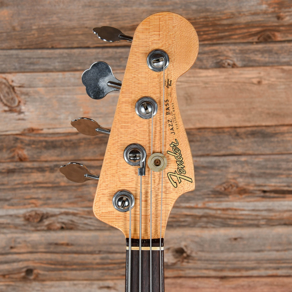 Fender Custom Shop Postmodern P/J Bass Vintage White - View 6 | MusicMarket