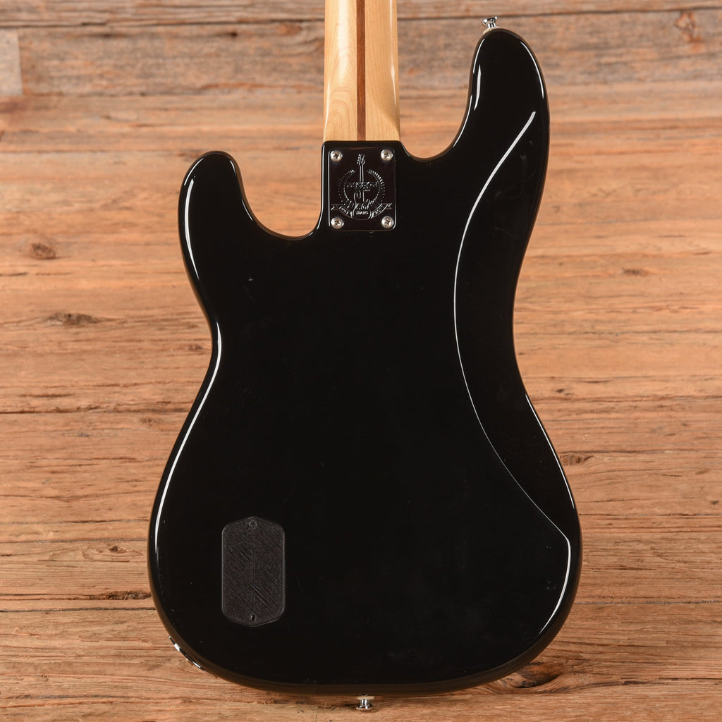 Fender Deluxe Active Precision Bass Black 2011 - View 3 | MusicMarket