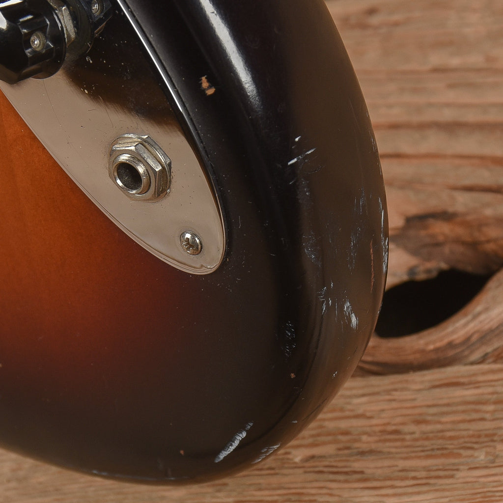 Fender Highway One Jazz Bass Sunburst 2009 - View 9 | MusicMarket