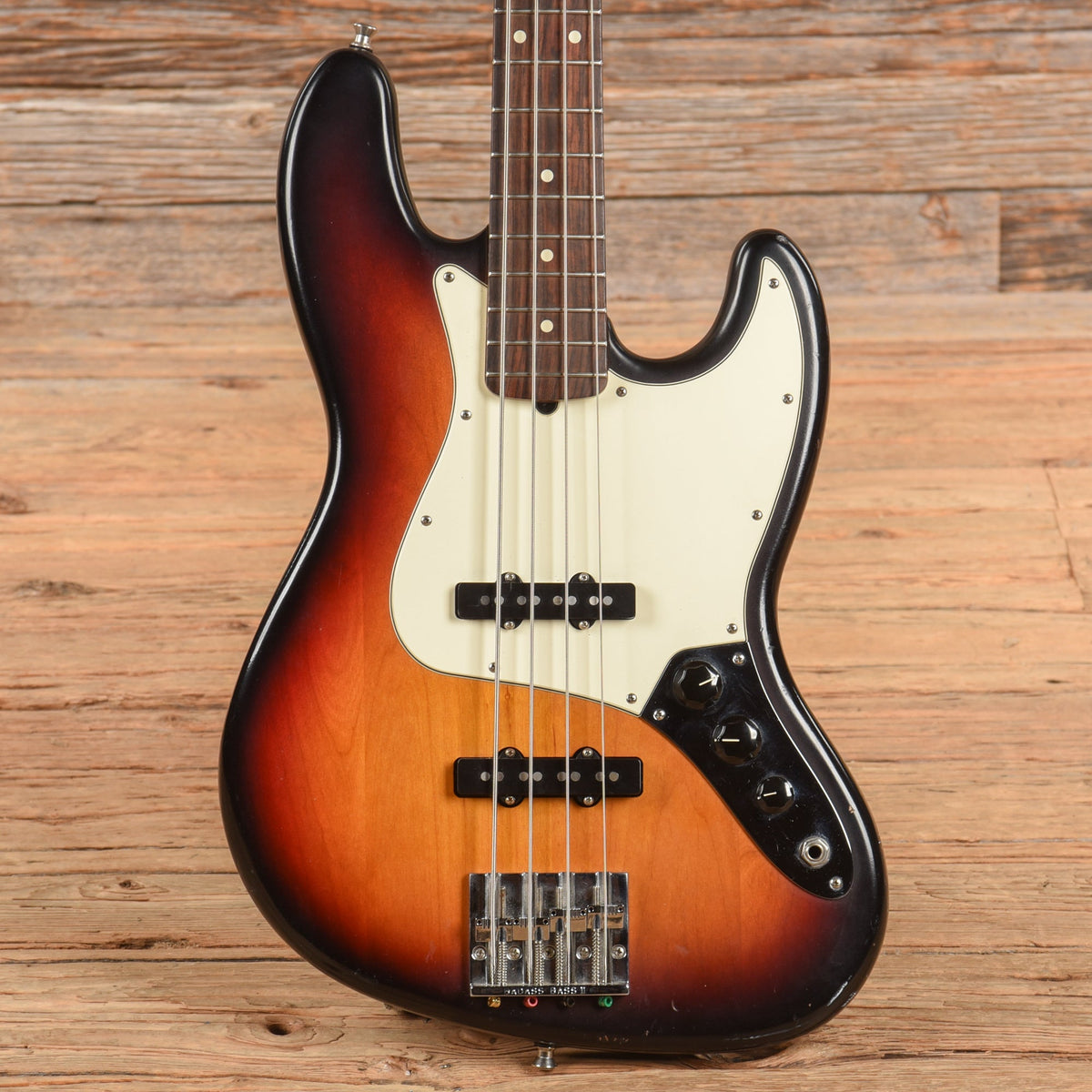 Fender Highway One Jazz Bass Sunburst 2009 - MusicMarket