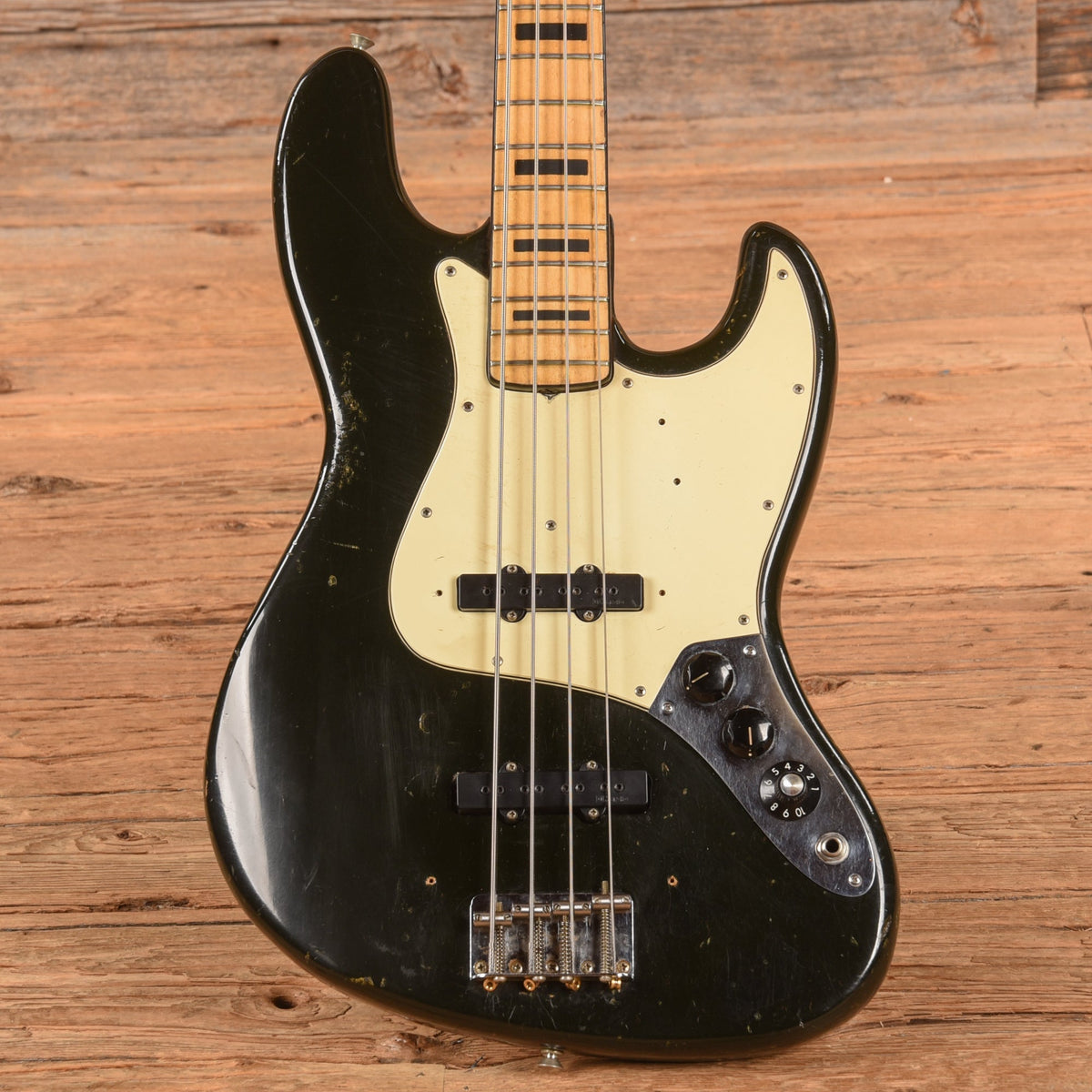 Fender Jazz Bass Black 1973 - MusicMarket