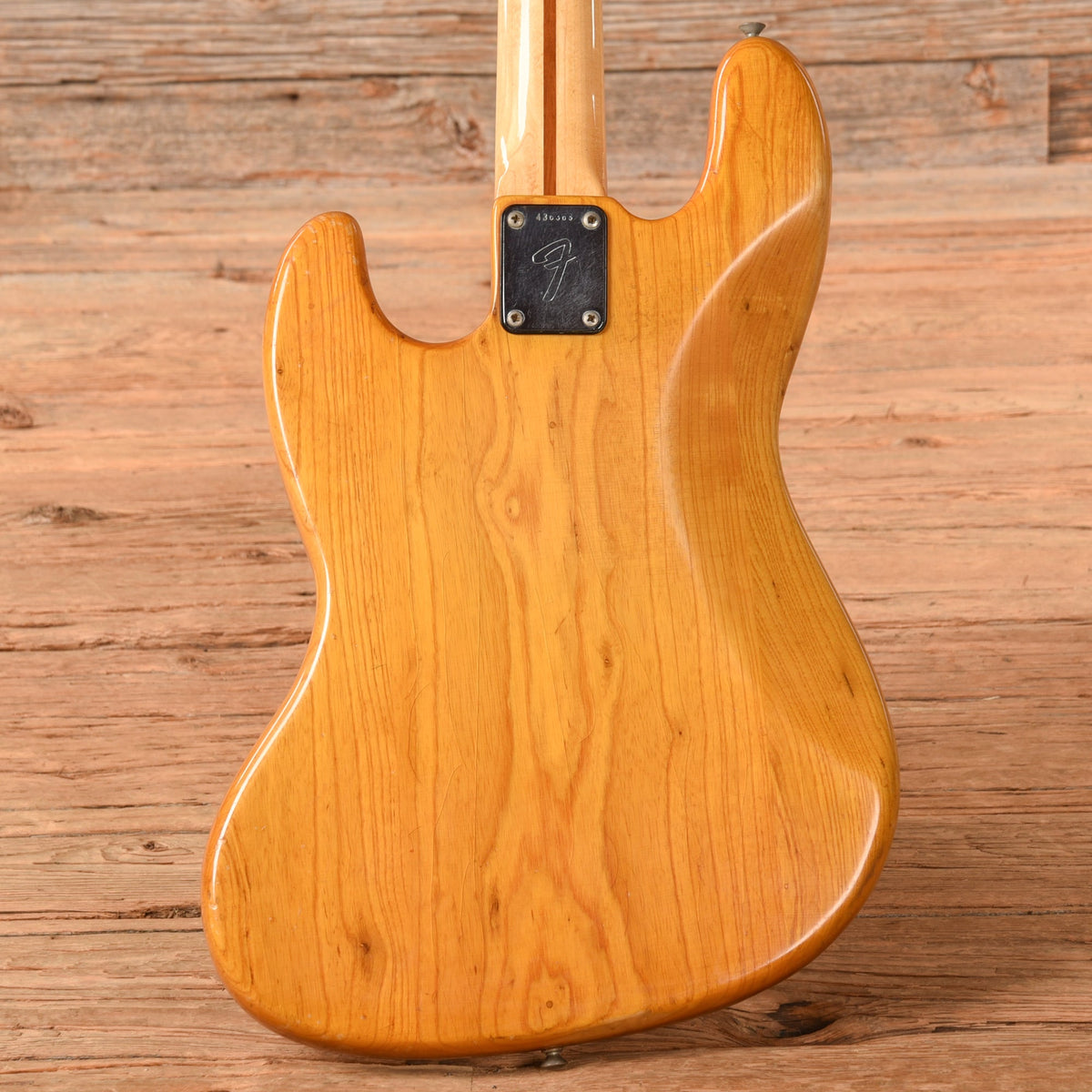 Fender Jazz Bass Natural 1973 - View 3 | MusicMarket