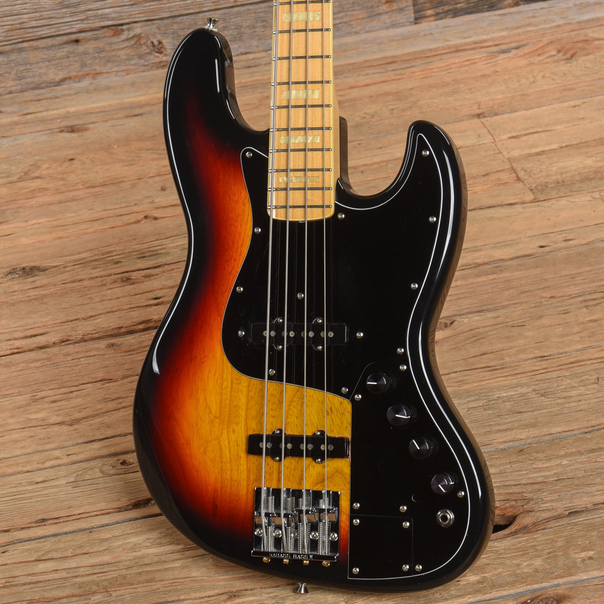 Fender MIJ Marcus Miller Signature Jazz Bass Sunburst - MusicMarket