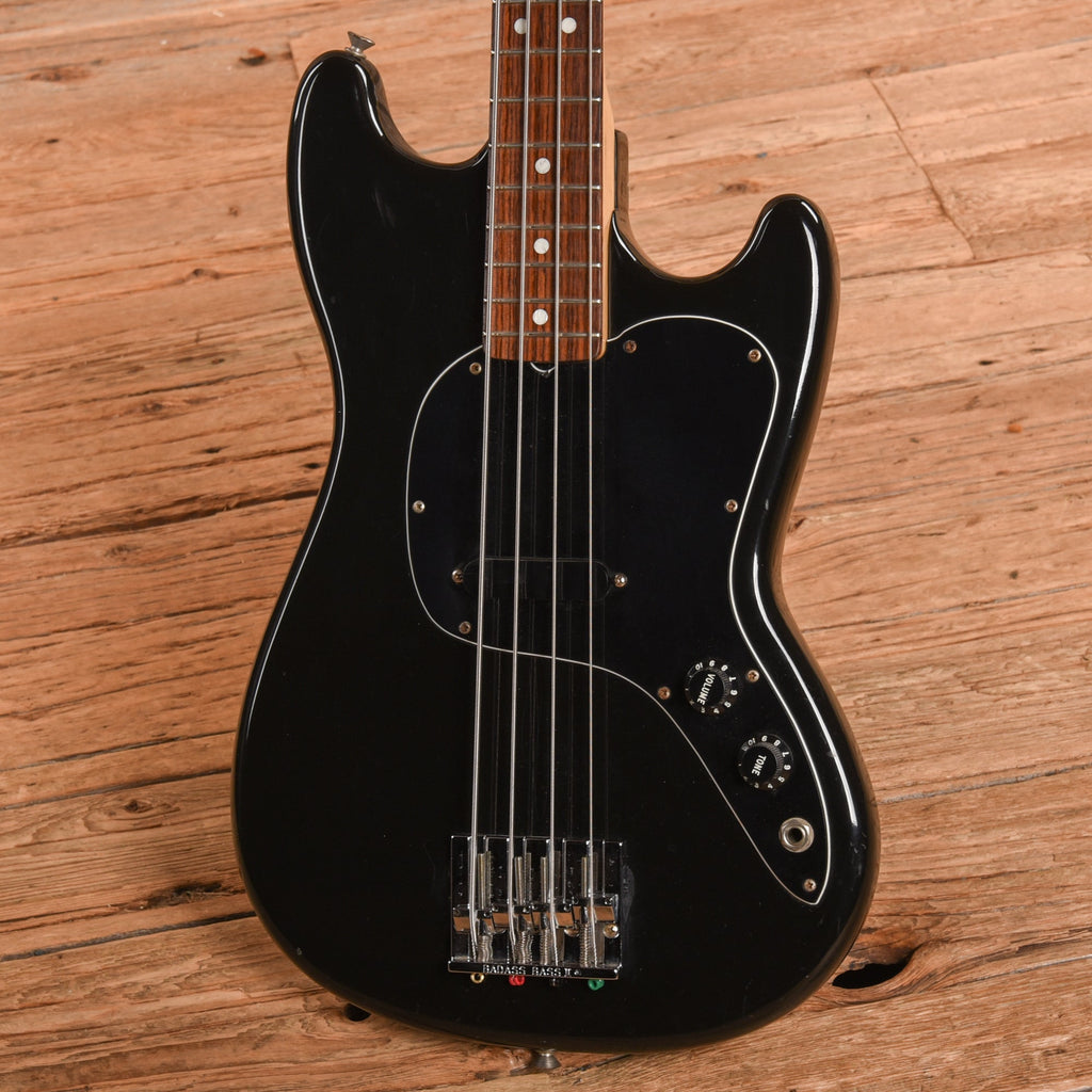 Fender Musicmaster Bass Black 1982 - View 2 | MusicMarket