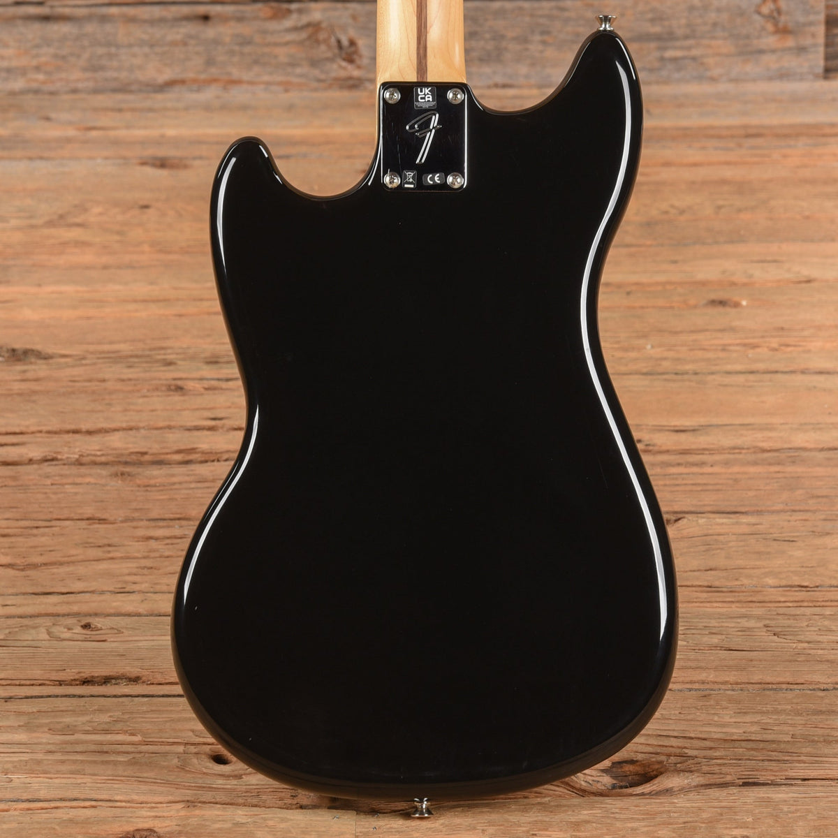Fender Offset Series Mustang Bass PJ Black 2022 - View 3 | MusicMarket