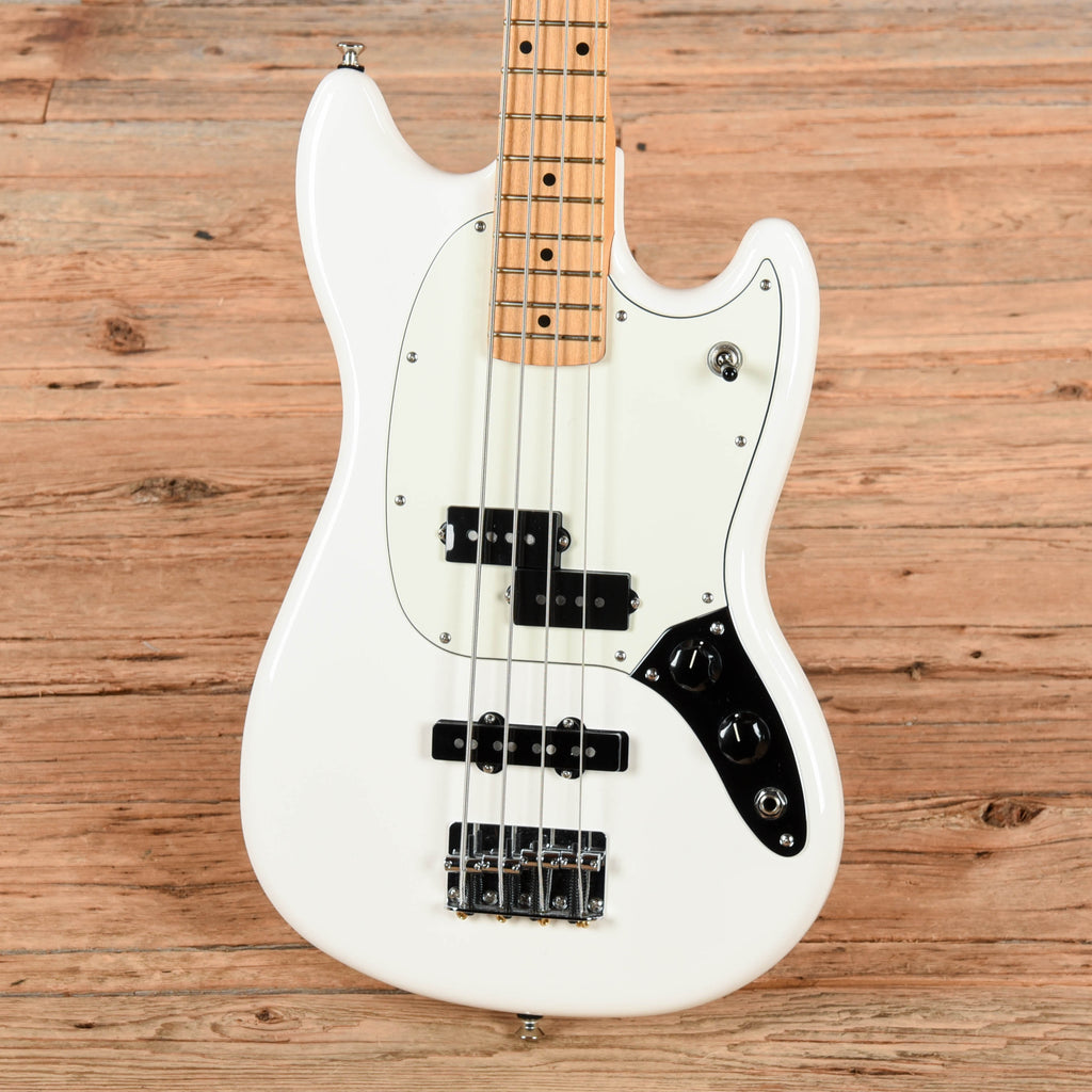 Fender Player II Mustang Bass PJ White 2024 - View 2 | MusicMarket