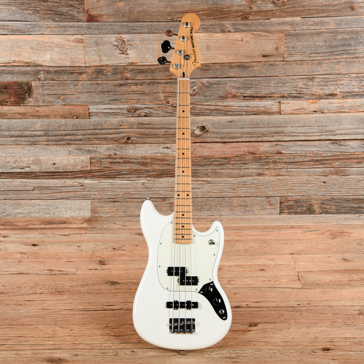 Fender Player II Mustang Bass PJ White 2024 - View 4 | MusicMarket
