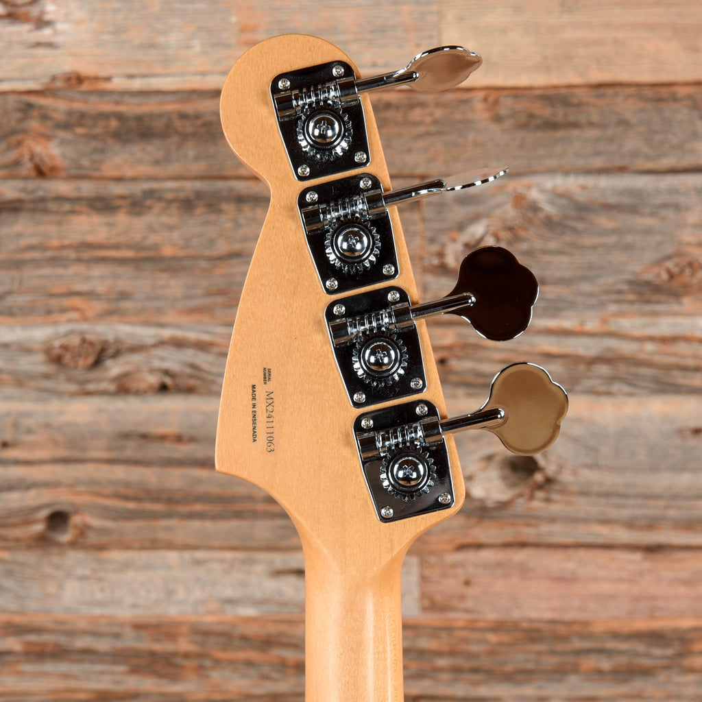 Fender Player II Mustang Bass PJ White 2024 - View 7 | MusicMarket