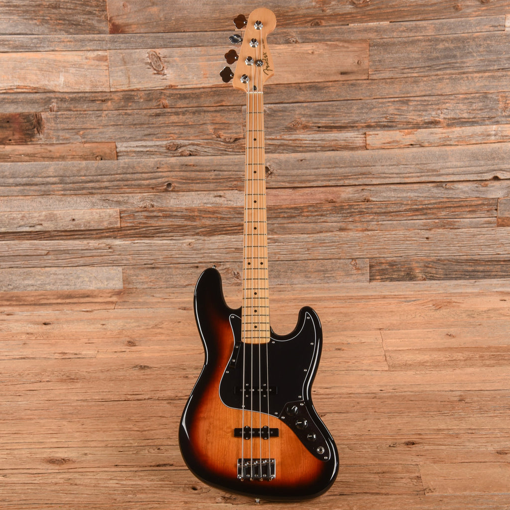 Fender Player Jazz Bass 3-Color Sunburst 2021 - View 4 | MusicMarket
