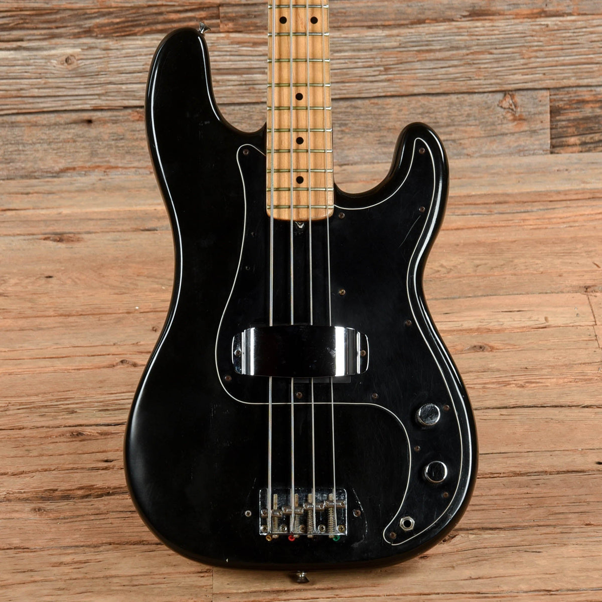 Fender Precision Bass Black 1977 - MusicMarket