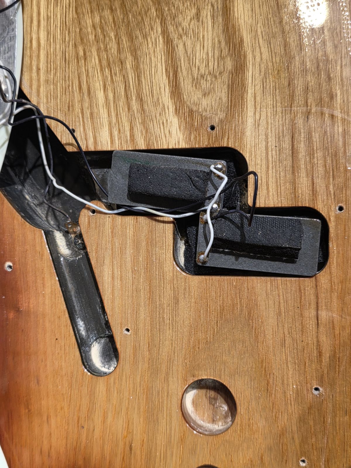 Fender Precision Bass Sienna Sunburst 1979 - View 12 | MusicMarket