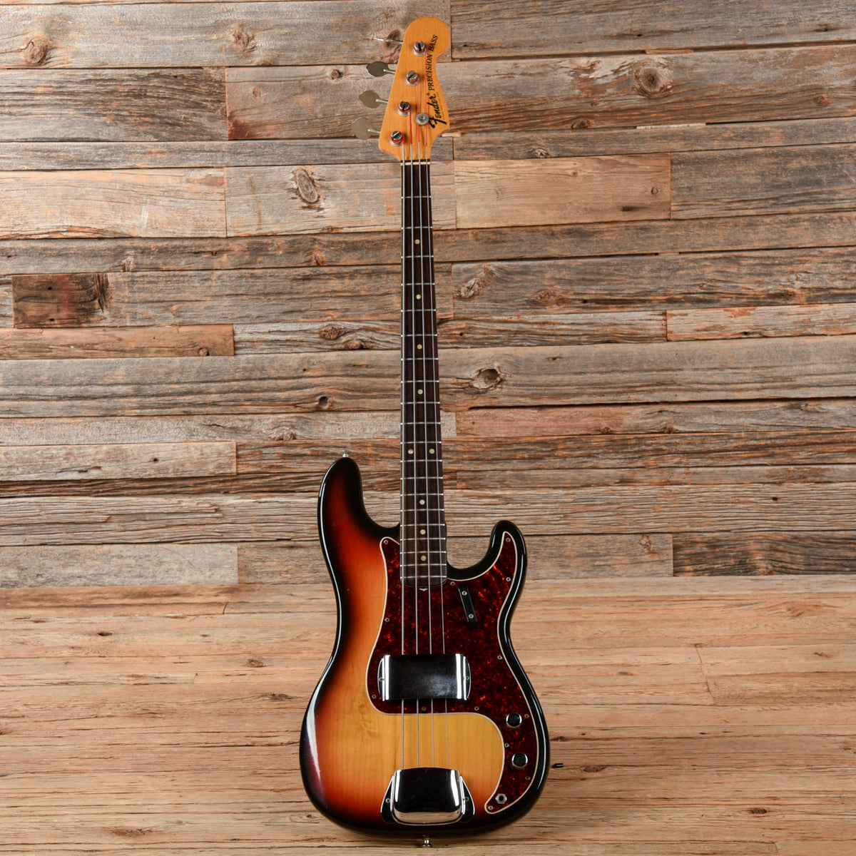 Fender Precision Bass Sunburst 1972 - View 4 | MusicMarket