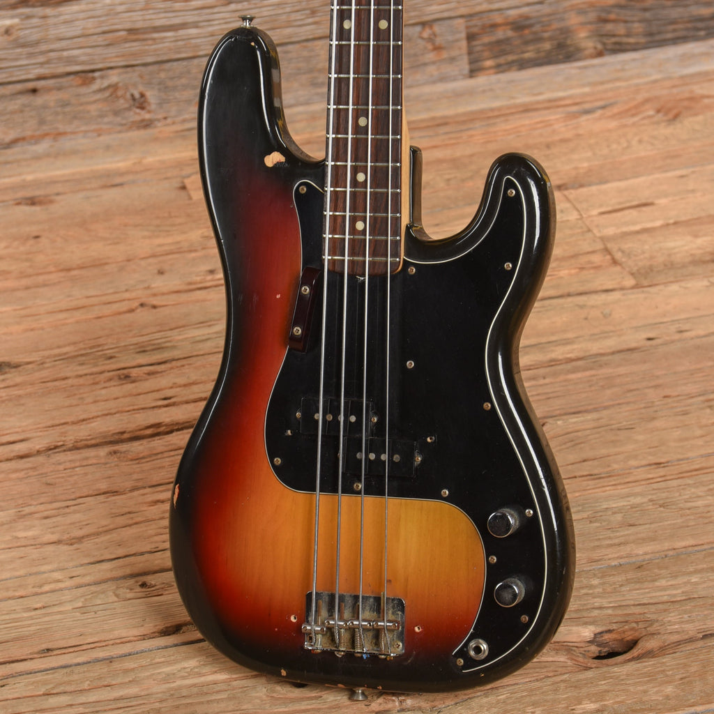 Fender Precision Bass Sunburst 1974 - View 2 | MusicMarket