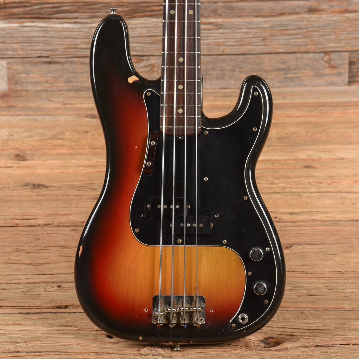 Fender Precision Bass Sunburst 1974 - MusicMarket