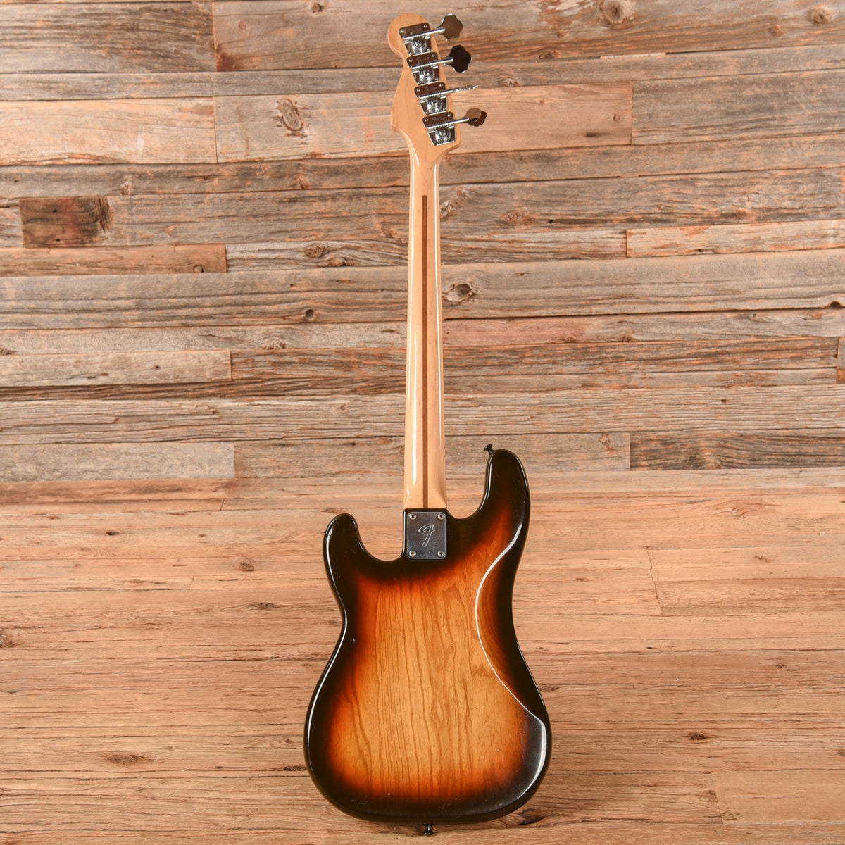 Fender Precision Bass Sunburst 1978 - View 5 | MusicMarket