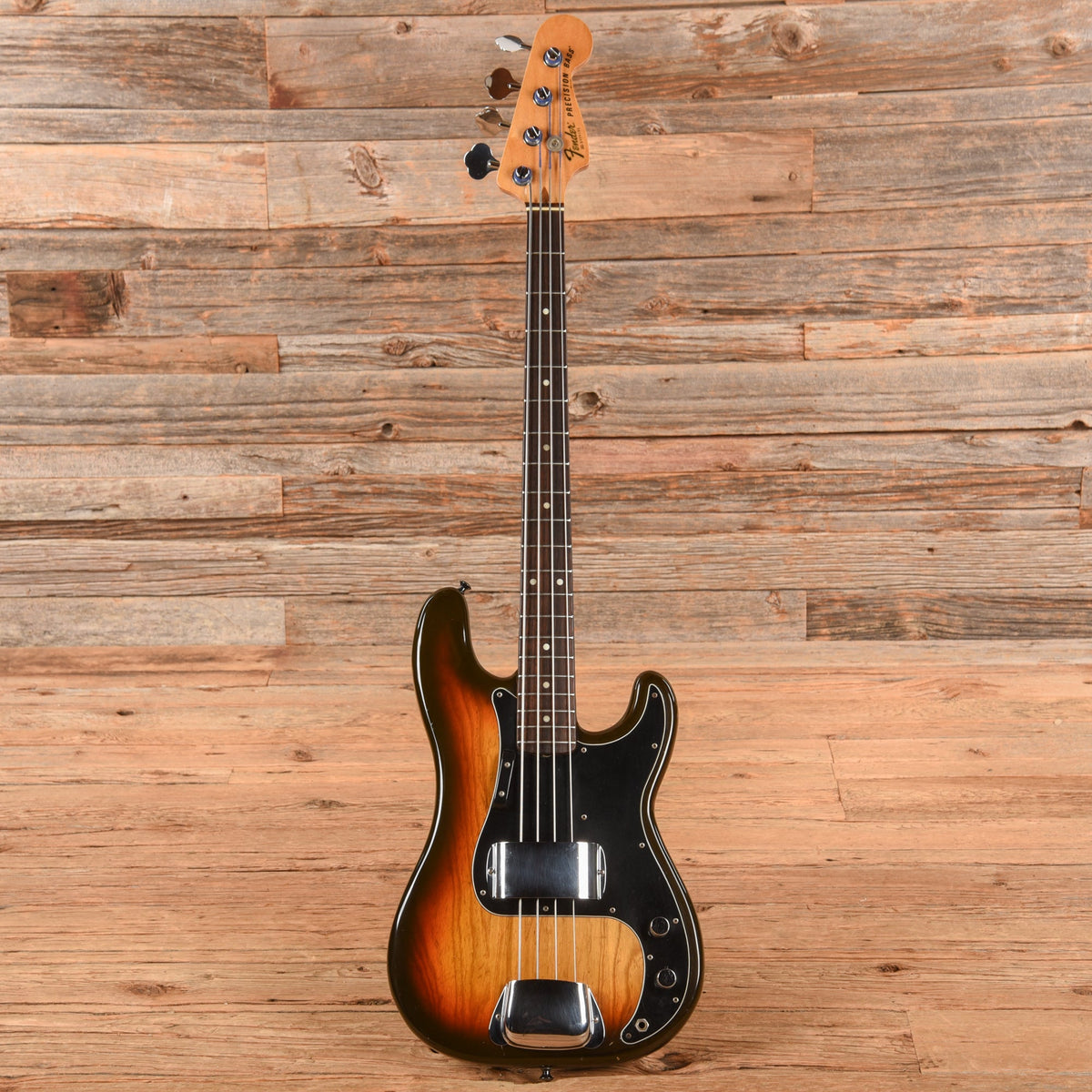 Fender Precision Bass Sunburst 1978 - View 4 | MusicMarket