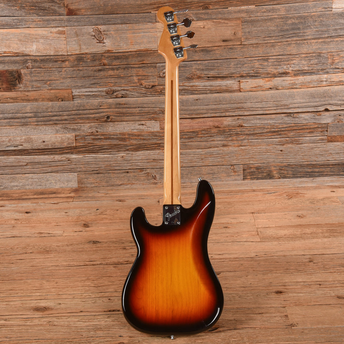 Fender Precision Bass Sunburst 1984 - View 5 | MusicMarket