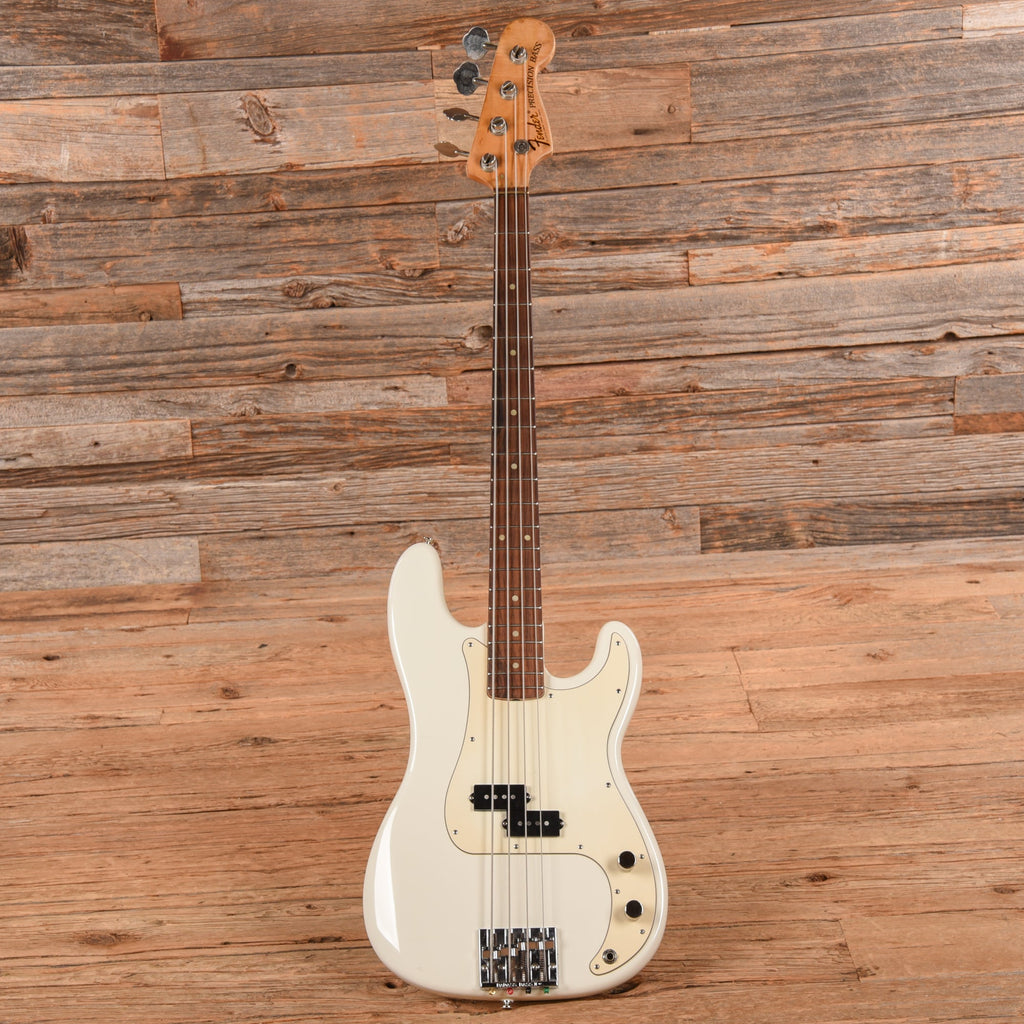 Fender Precision Bass White Refin 1972 - View 4 | MusicMarket