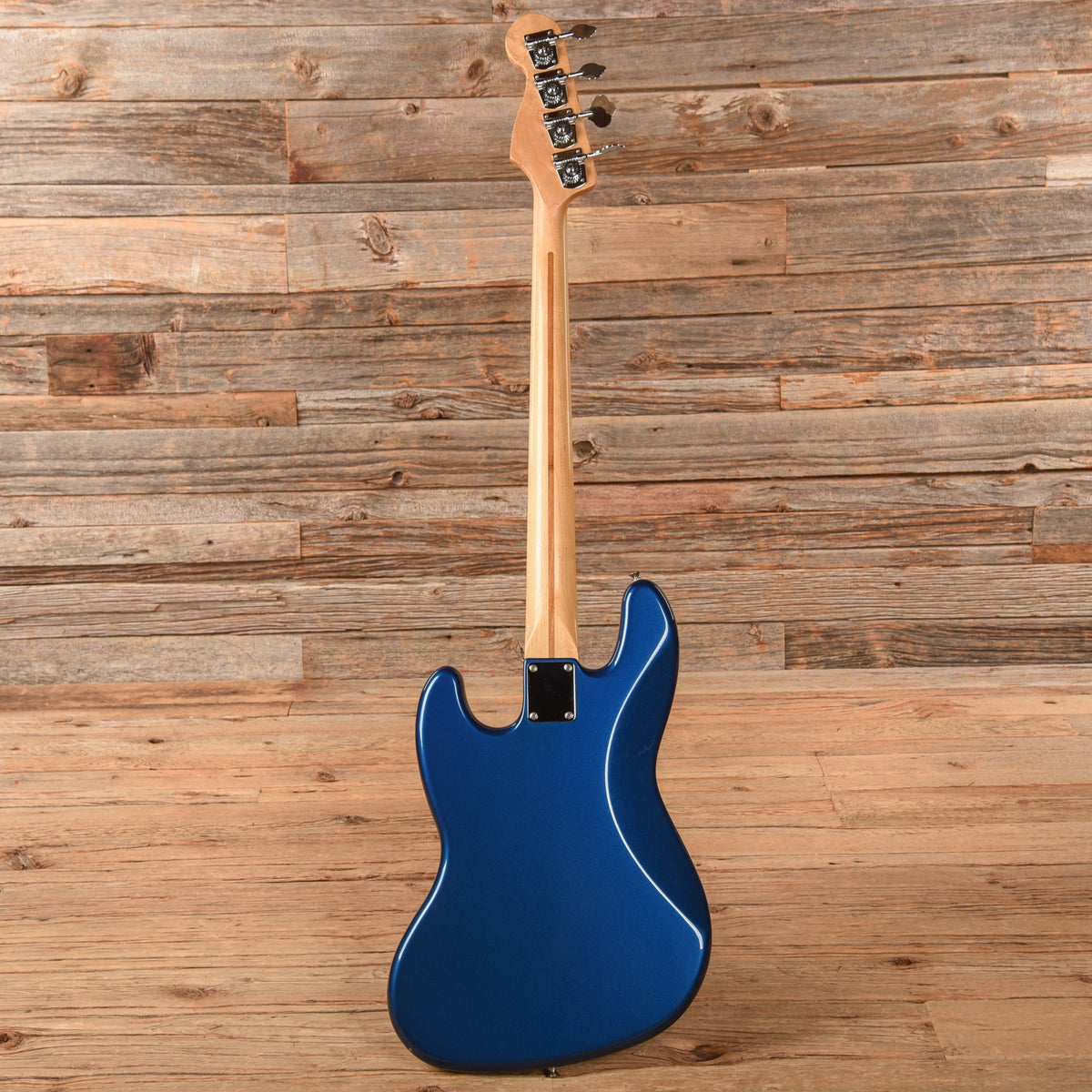 Fender Standard Jazz Bass Metallic Blue 2007 - View 5 | MusicMarket
