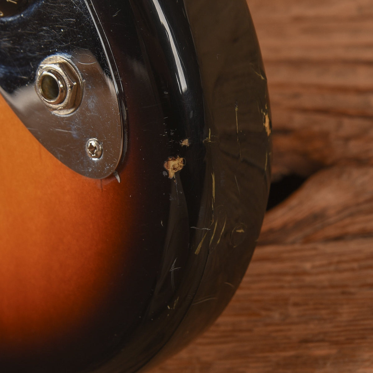Fender Standard Jazz Bass Sunburst 1993 - View 11 | MusicMarket