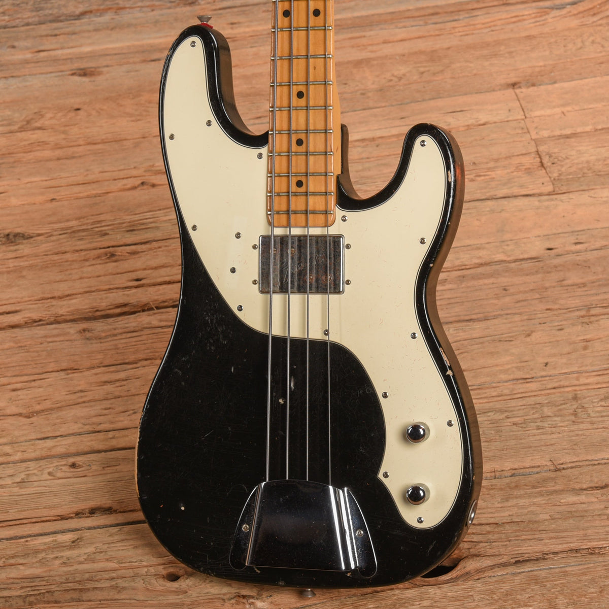 Fender Tele Bass 1974 Black - Dave Amato of REO Speedwagon - View 2 | MusicMarket