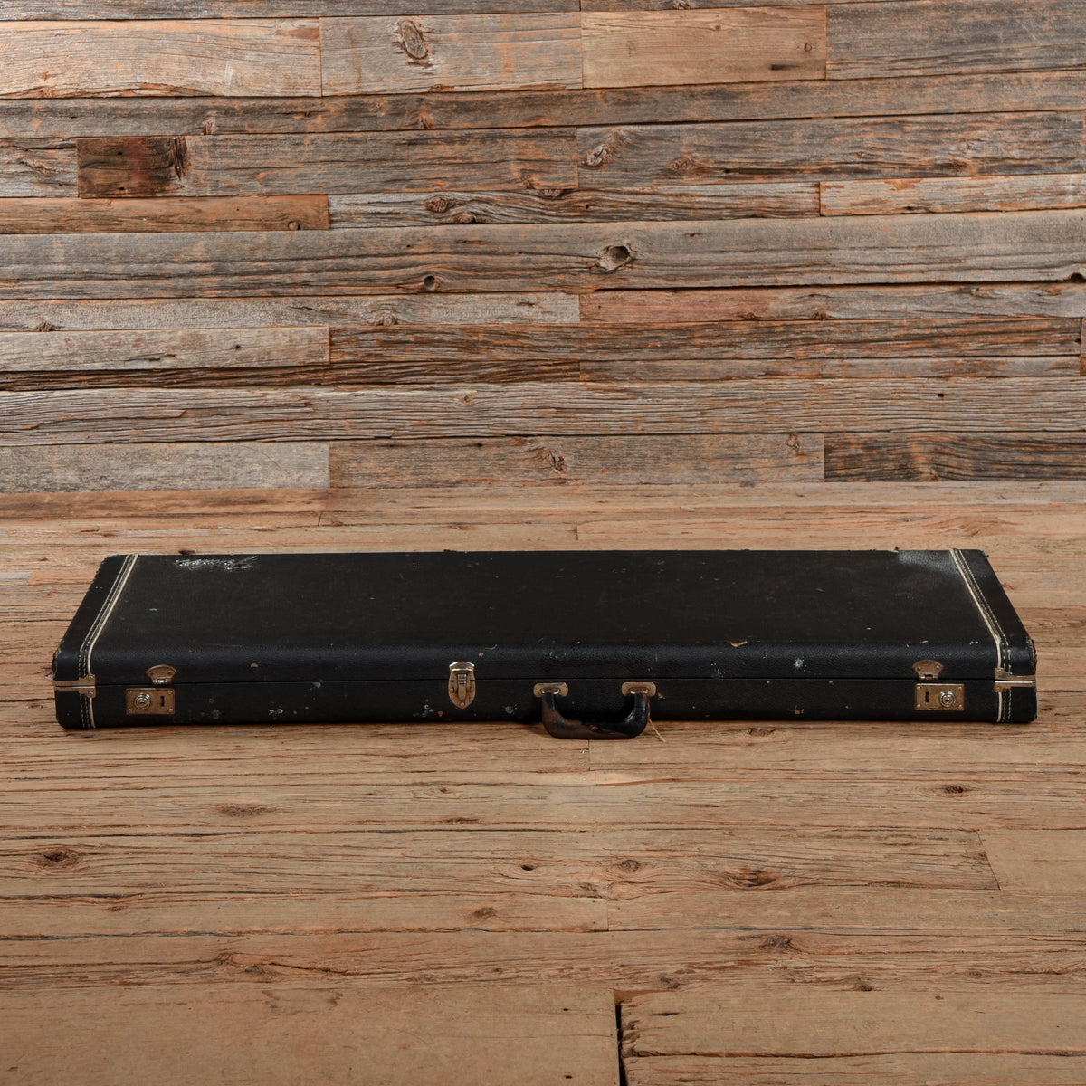 Fender Telecaster Bass Black 1975 - View 10 | MusicMarket