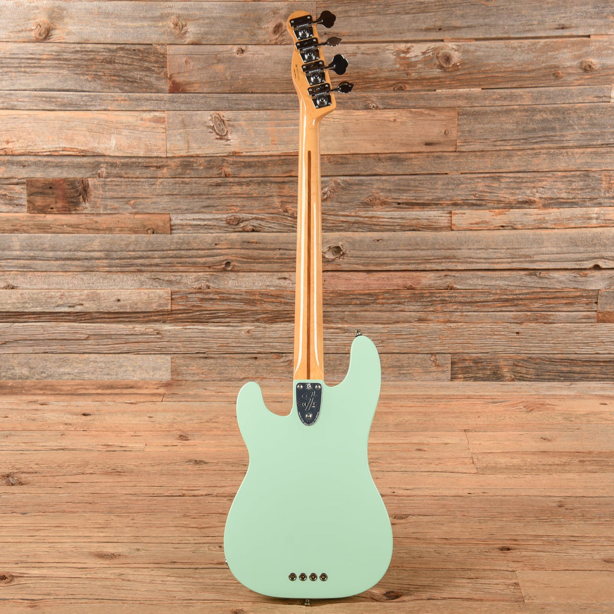 Fender Vintera II '70s Telecaster Bass Surf Green 2023 - View 5 | MusicMarket