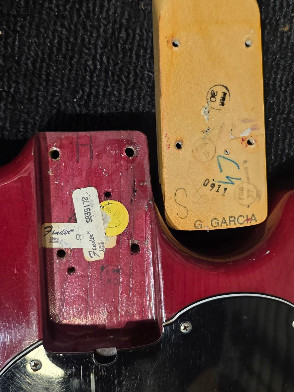 Fender Music Master Bass Red 1980 - View 11 | MusicMarket