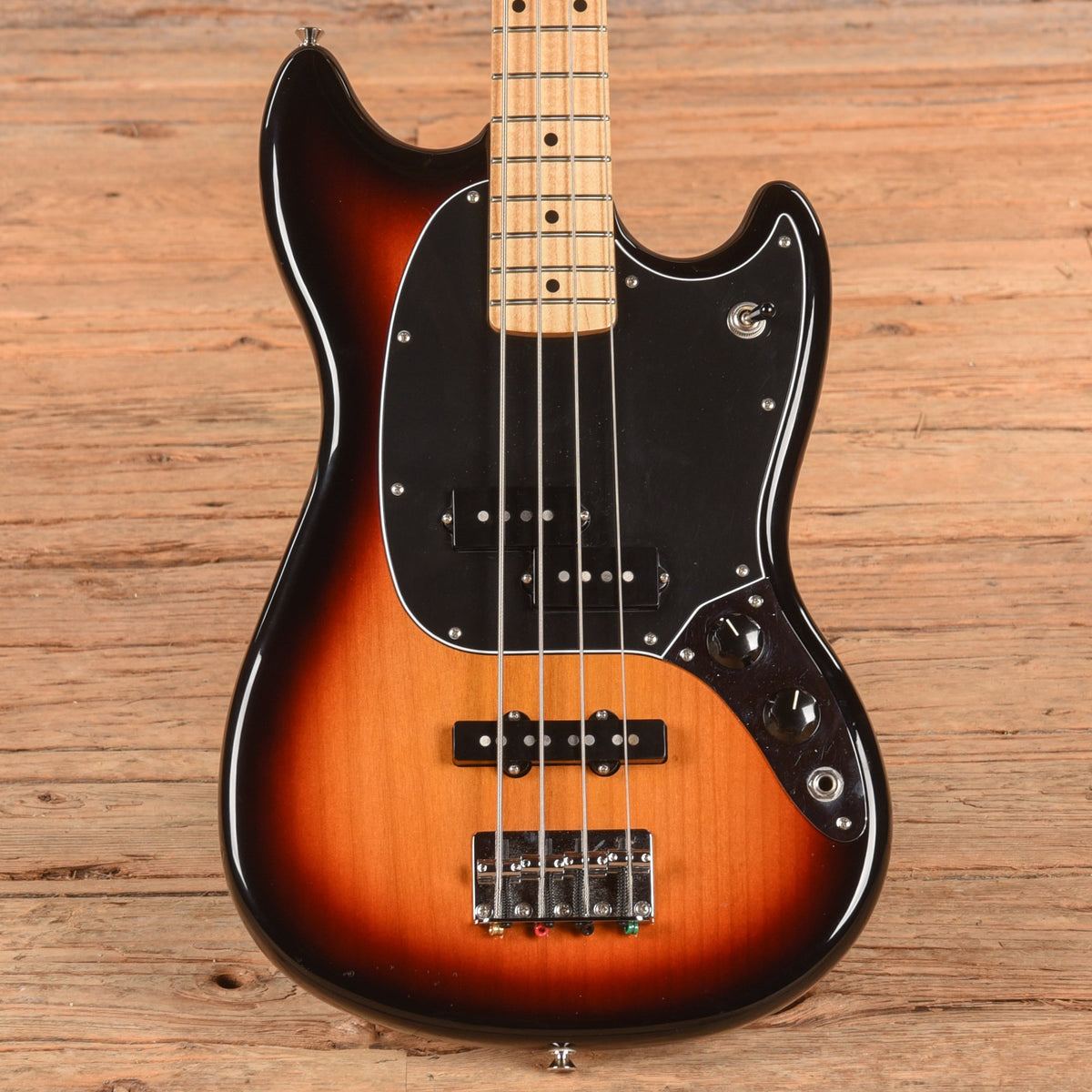 Fender Player Mustang PJ Bass Sunburst 2019 - MusicMarket