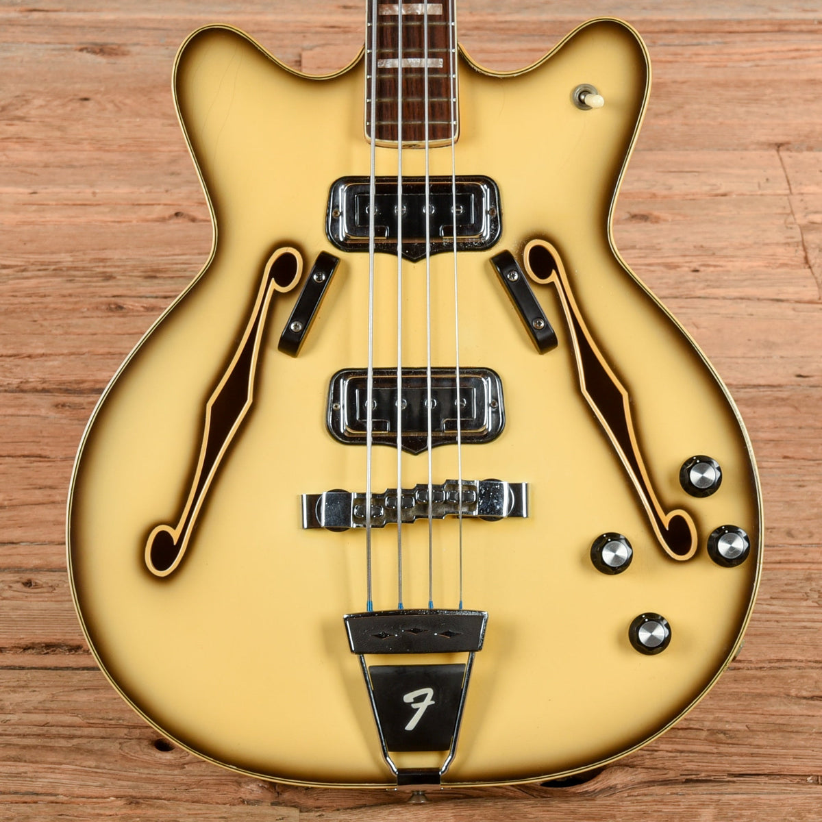 Fender Coronado II Bass Antigua 1967 - MusicMarket
