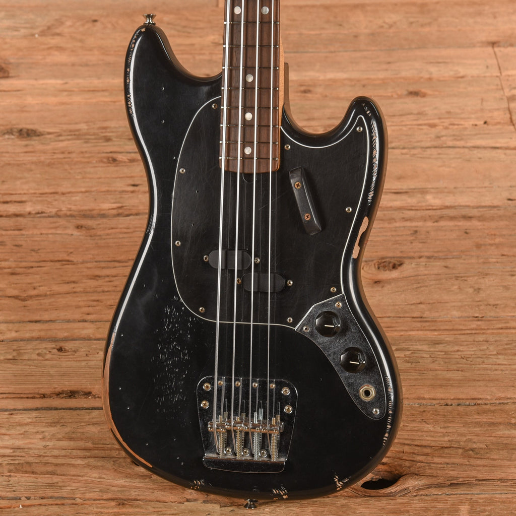 Fender Justin Meldal-Johnsen Road Worn Signature Mustang Bass Black 2017 - View 2 | MusicMarket