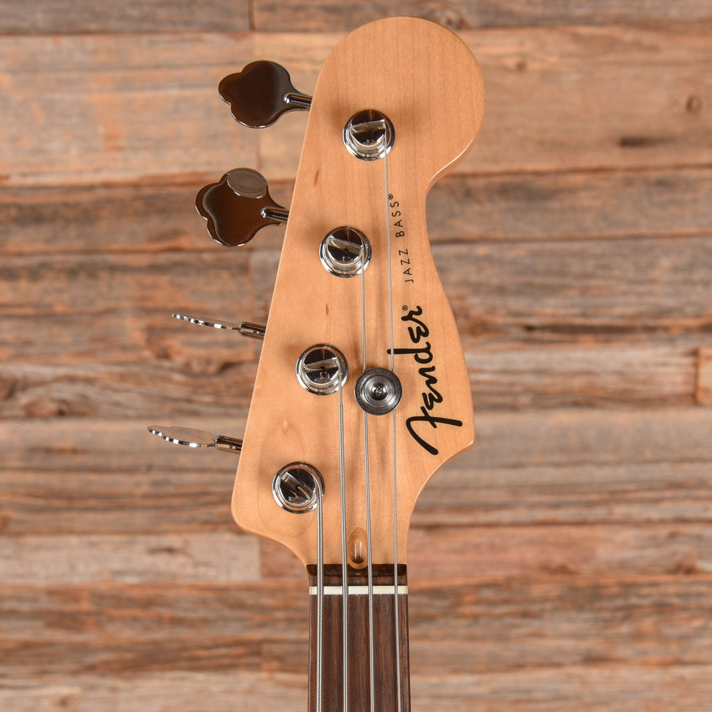 Fender Standard Jazz Bass Vintage White 2024 - View 6 | MusicMarket