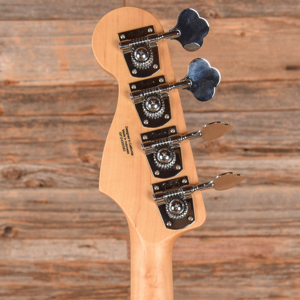 Fender Standard Jazz Bass Vintage White 2024 - View 7 | MusicMarket