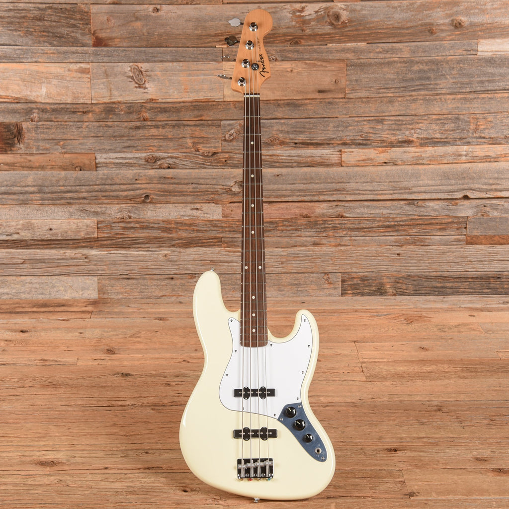 Fender Standard Jazz Bass Vintage White 2024 - View 4 | MusicMarket