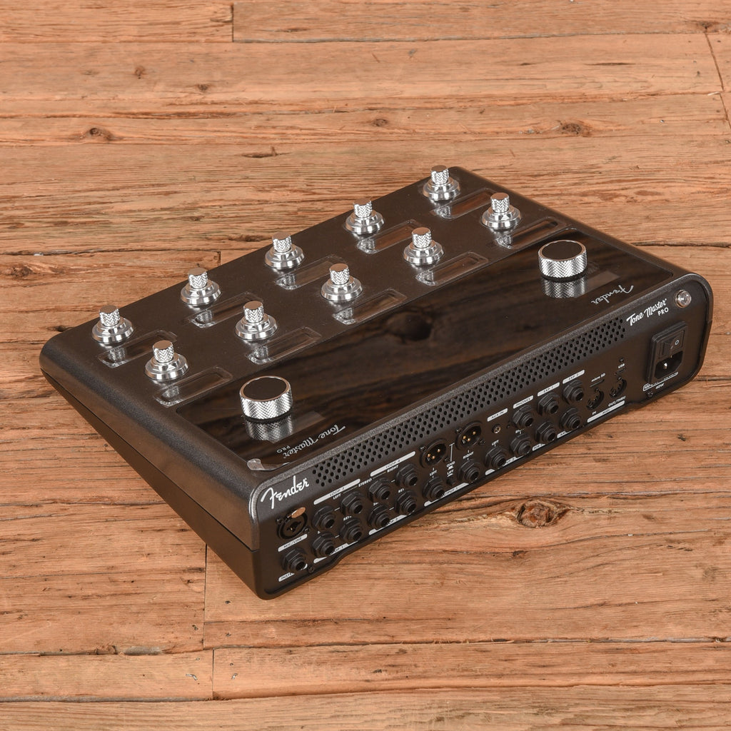 Fender Tone Master Pro - View 2 | MusicMarket