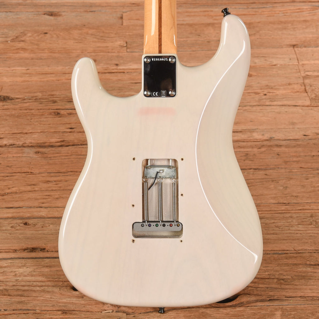 Fender American Original 50s Stratocaster White Blonde 2018 - View 3 | MusicMarket
