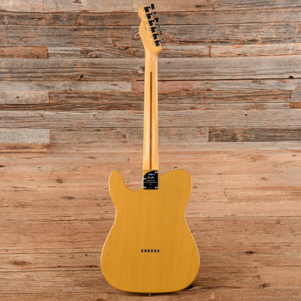 Fender American Professional II Butterscotch 2024 - View 5 | MusicMarket
