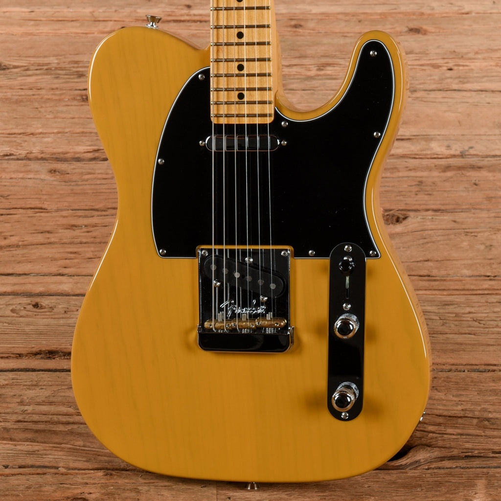 Fender American Professional II Butterscotch 2024 - View 2 | MusicMarket