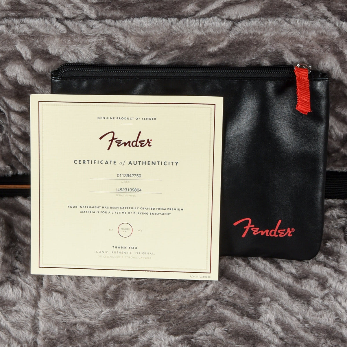 Fender American Professional II Butterscotch 2024 - View 10 | MusicMarket
