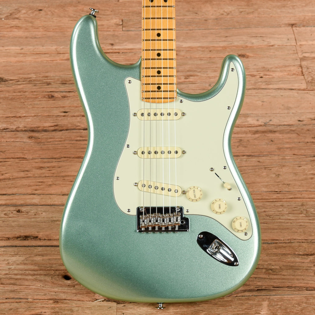 Fender American Professional II Stratocaster Mystic Surf Green 2021 - MusicMarket
